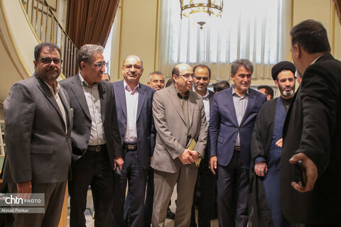 نشست وزیر میراث‌فرهنگی با اعضای کمیسیون صنایع و معادن مجلس شورای اسلامی