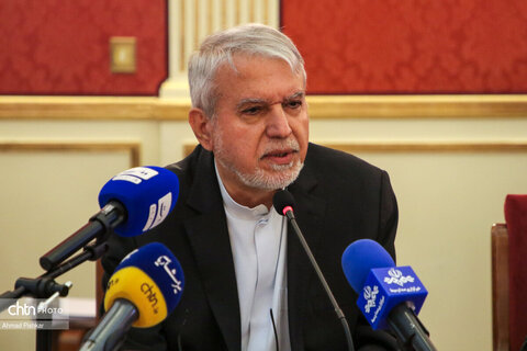 نشست وزیر میراث‌فرهنگی با اعضای کمیسیون صنایع و معادن مجلس شورای اسلامی