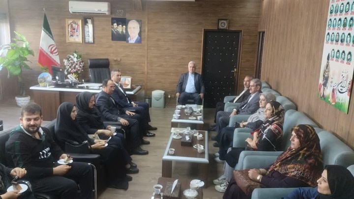 هنرمندان صنایع‌دستی سرمایه‌های فرهنگی جامعه هستند