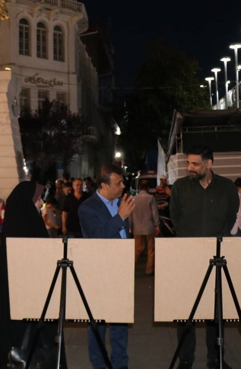 نمایشگاه ایستاده در غبار گیلان