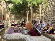دورهمی بانوان طعم‌آفرین در قلعه بالا