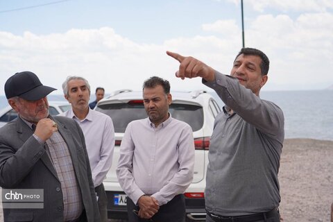 دریاچه ارومیه؛ آینه فیروزه‌ای که شکوهِ طبیعت را به تصویر می‌کشد