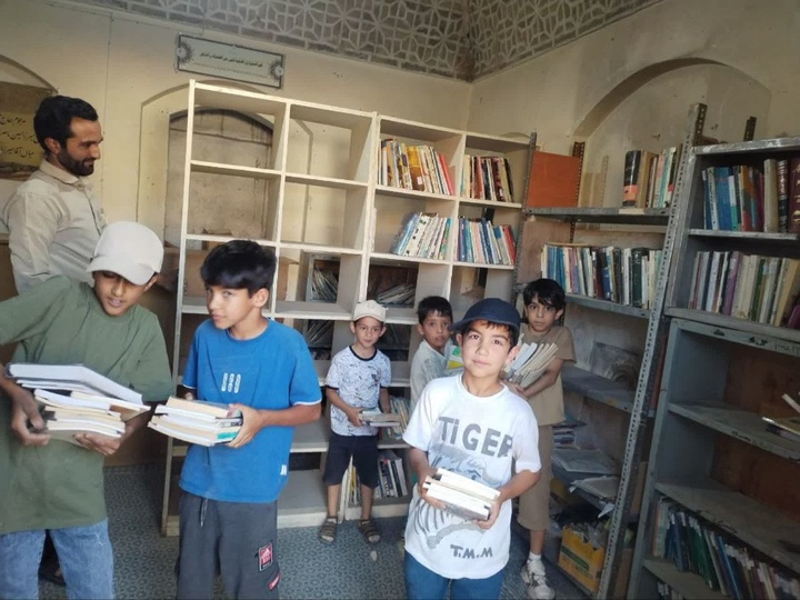 بهسازی مشارکتی کتابخانه روستای گردشگری ریاب/ بازپیرایی جامعه‌محور کتابخانه ریاب