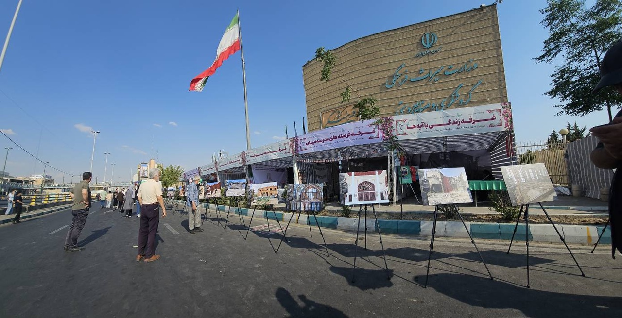 «ایستاده در غبار»؛ روایت مقاومت میراث ایران در مسیر راهپیمایی کیلومتری غدیر/ نمایش ۱۴۹ بنای تاریخی آسیب‌دیده از تجاوز آمریکایی ـ صهیونیستی