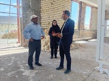 بازدید معاون گردشگری خراسان جنوبی از پروژه مجتمع گردشگری آویژه سربیشه