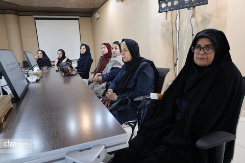 تجلیل از پیشکسوتان هنرمندان صنایع دستی