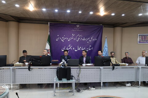 تجلیل از پیشکسوتان هنرمندان صنایع دستی