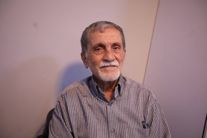هنرمندی که زباله‌ها را به آثار ماندگار صنایع دستی تبدیل می‌کند