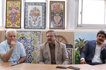 ضرورت احیای پیوند دانش سنتی و دانشگاهی در هنر کاشی هفت‌رنگ شیراز