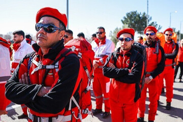 آماده‌باش کامل هلال‌احمر در سراسر کشور/ فعالیت ۱۱۰هزار امدادگر و خدمات‌رسانی داروخانه‌ها