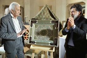 تجلیل از نسلی در سایه هندسه و هنر