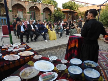 جشنواره خوراک‌های سنتی ایلام با محوریت آش تره‌کوهی برگزار شد