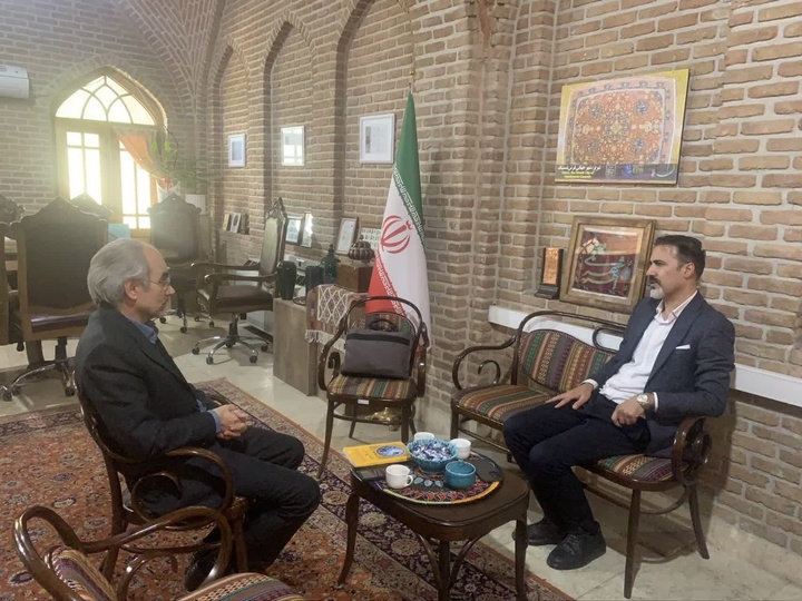 ظرفیت علمی دانشگاه هنر اسلامی تبریز وارد اجرای اسناد راهبردی می‌شود/ تدوین نقشه راه مشترک با تکیه بر آینده‌پژوهی و مراکز رشد در دستور کار قرار گرفت