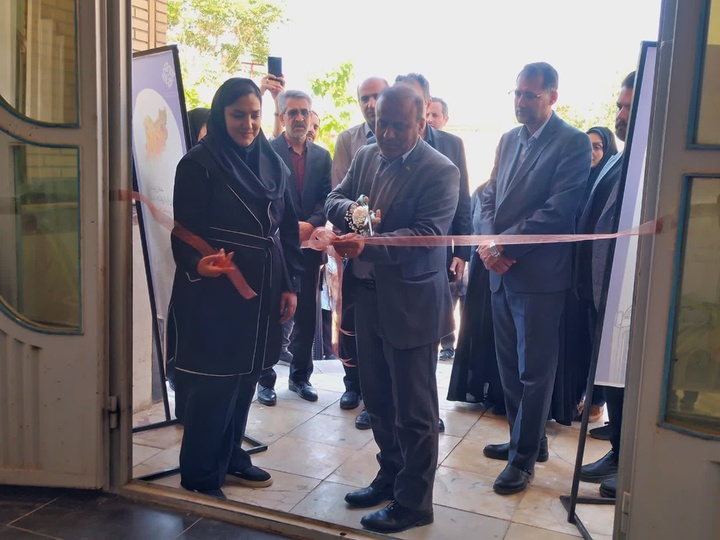 افتتاح نمایشگاه صنایع‌دستی خانه خلاق ملایر