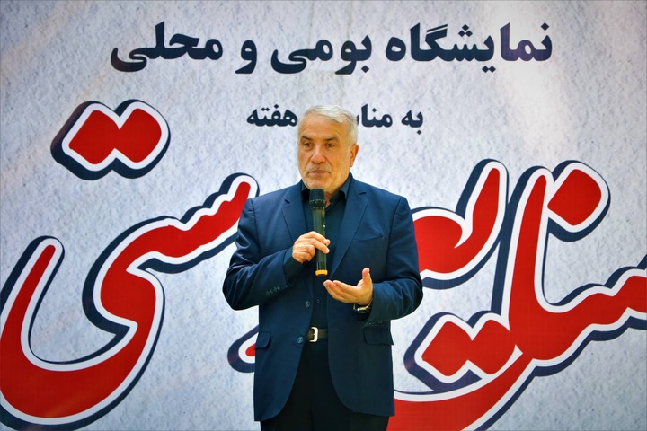 راه برون‌رفت از مشکلات کشور، تولید و تقویت اقتصاد است