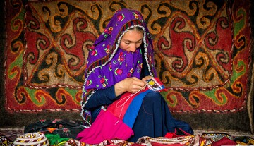 صنایع دستی خراسان شمالی؛ تجلیِ زیبایی در تار و پودِ زندگی