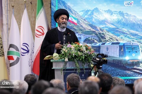 آیین افتتاح رسمی راه‌آهن اردبیل با حضور وبیناری رئیس‌جمهور پزشکیان