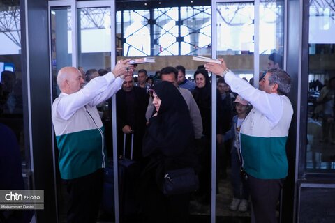 برنامهریزی ویژه راهآهن جنوبشرق برای انتقال زائران تشییع پیکر رهبر شهید ایران برنامهریزی ویژه راهآهن جنوبشرق برای انتقال زائران تشییع پیکر رهبر شهید ایران