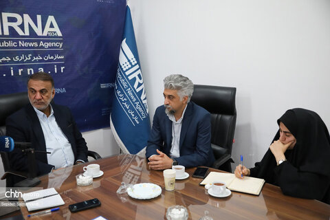 حضور مدیرکل میراث فرهنگی، گردشگری و صنایع دستی خوزستان در خبرگزاری جمهوری اسلامی ایران (ایرنا) ـ مرکز خوزستان