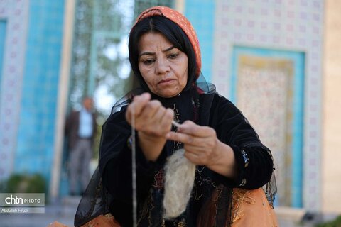 مسابقه نخ ریسی سنتی در سعدیه