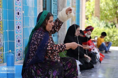 مسابقه نخ ریسی سنتی در سعدیه
