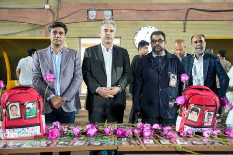 یادمان شهدای دانش‌آموز میناب در مستطیل سبز