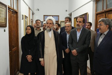 از آیات نور تا کلمات عشق / افتتاح نمایشگاه آثار دو رویداد ملی در مجموعه دولتخانه صفوی قزوین
