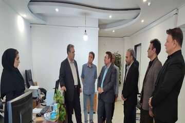 بازدید سرپرست معاونت صنایع‌دستی کشور از اداره‌کل میراث فرهنگی البرز