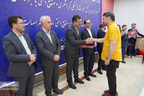 نشست خبری مدیرکل میراث‌فرهنگی، گردشگری و صنایع‌دستی آذربایجان غربی با خبرنگاران