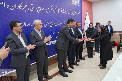 نشست خبری مدیرکل میراث‌فرهنگی، گردشگری و صنایع‌دستی آذربایجان غربی با خبرنگاران