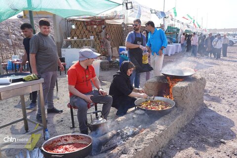 دومین روز جشنواره گردشگری و صنایع‌دستی حال خوب دریاچه ارومیه