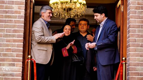 نمایشگاه صنایع‌دستی «دستان ماندگار»؛ عمارت ملوکانه