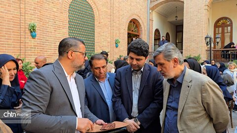 نمایشگاه صنایع‌دستی «دستان ماندگار»؛ عمارت ملوکانه