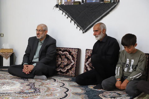 دیدار با خانواده شهید جبار حسنی از صنعتگران صنایع‌دستی