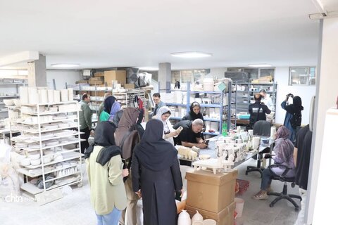 بازدید اصحاب رسانه از کارگاه ‌های صنایع دستی