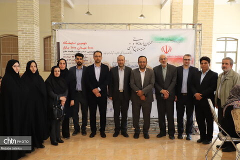 نمایشگاه صنایع‌دستی در کارخانه کبریت زنجان به مناسبت هفته صنایع‌دستی
