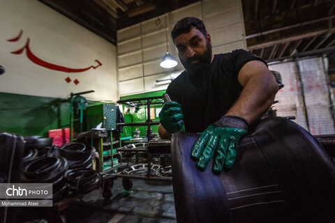 تداوم تولید تایر در سایه تعهد و همت کارگران