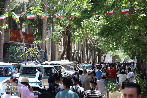 نمایشگاه خودروهای کلاسیک، آفرود و موتورسیکلت در اصفهان