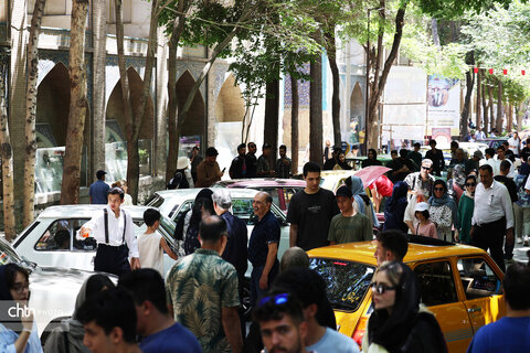 نمایشگاه خودروهای کلاسیک، آفرود و موتورسیکلت در اصفهان