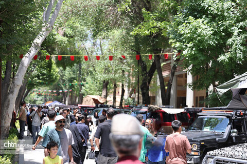 نمایشگاه خودروهای کلاسیک، آفرود و موتورسیکلت در اصفهان