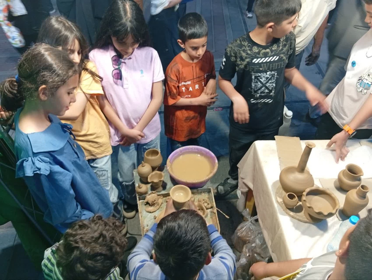 برپایی غرفه اداره میراثفرهنگی همدان همزمان با گرامیداشت صدمین روز حضور حماسی مردم در میادین