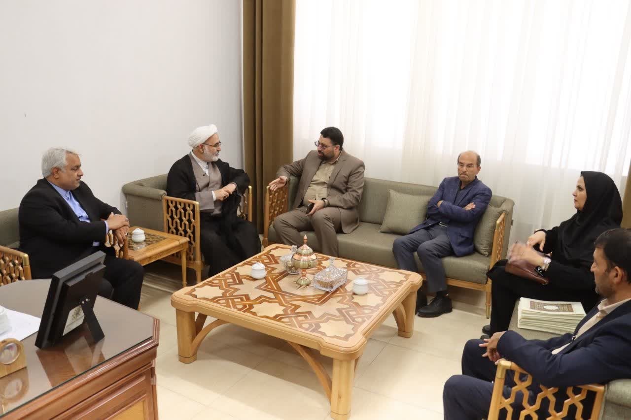 بازدید معاون استاندار و مدیرکل میراثفرهنگی خراسان رضوی از شرکت آرایههای معماری رضوی