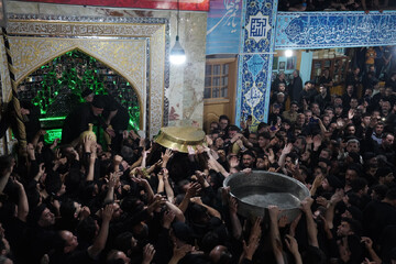 طشت‌گذاری؛ میراث ناملموس عاشورایی آذربایجان/ آیین آغاز سوگواری حسینی در آذربایجان/ روایتی از تاریخ، هویت و گردشگری آیینی