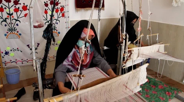 فعالیت ۶۵۰ کارگاه فرت‌بافی در تایباد