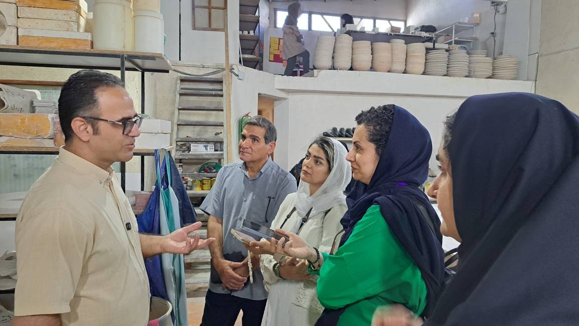نگاهی به برگزاری تور رسانهای بازدید از از کارگاههای تولید صنایعدستی استان البرز