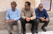 دیدار باصنعتگران و هنرمندان پیشکسوت فعال کلاه کرکی شهرستان گرمه