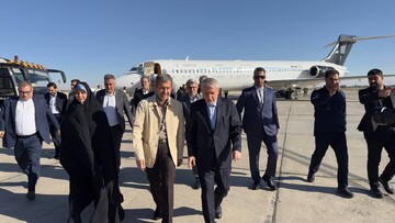 اصفهان در مدار تحول گردشگری و صنایع‌دستی؛ صالحی‌امیری برای افتتاح پروژه‌های راهبردی و دیدار با سرمایه‌گذاران و فعالان صنایع‌دستی وارد نصف‌جهان شد