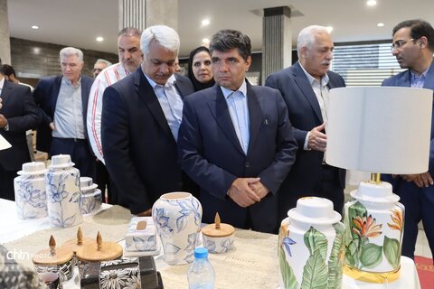 نمایشگاه آرایه ها وتجهیزات اقامتی بارویکرد صنایع دستی
