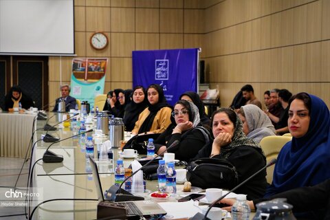 برگزاری نشست تخصصی اقتصاد در صنایع‌دستی در مازندران