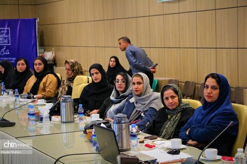 برگزاری نشست تخصصی اقتصاد در صنایع‌دستی در مازندران